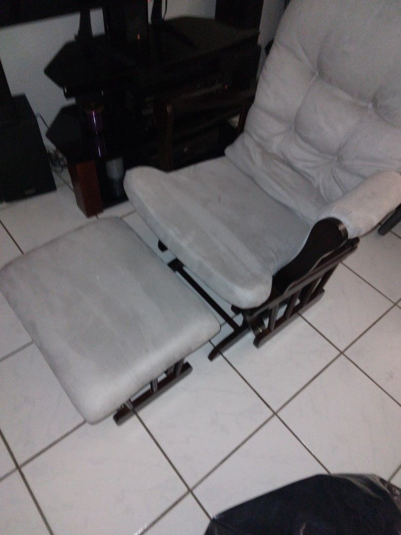 Nursery Chair