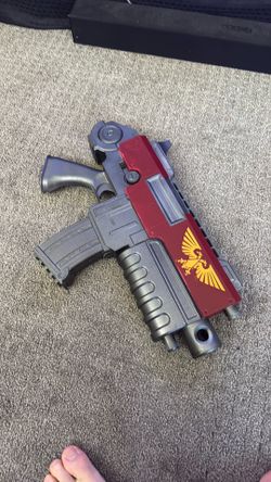 Warhammer bolter