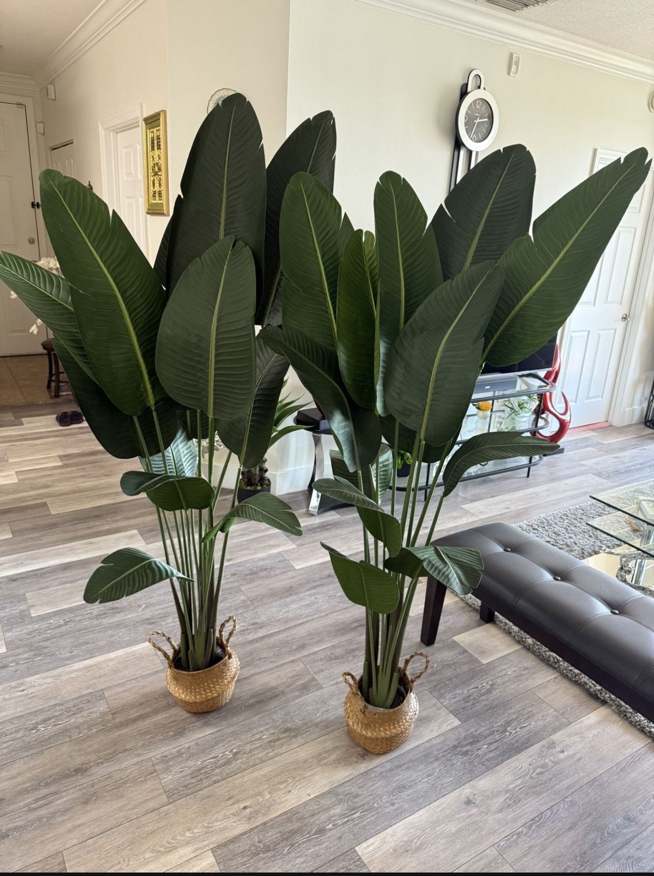 Pretty Artificial Plant 6 Ft Tall Set Of 2! Brand New  