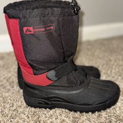 Ozark Trail winter snow boots big kid/youth 6