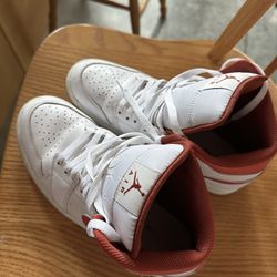Jordan 1 Dune Red