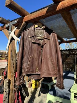 Large/XL Vintage Leather Jacket 