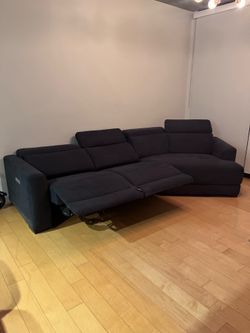 Power recliner sectional couch