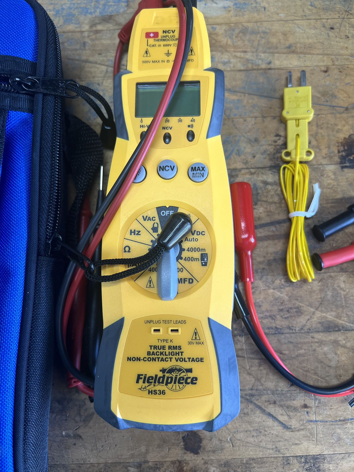 Fieldpiece Multi Meter Amp Clamp And A/c Charging Kit. 