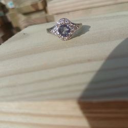 Beautiful Size 9 Topaz On A Silver Plated Band 