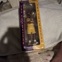 The Legend"Kobe Bryant"№ 8 (2002) Championship Bobblehead On Original Box Never Been Open
