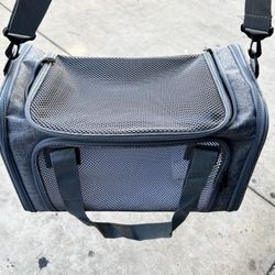 Dog/ Cat Carrying Bag… Bolsa Para Perro O Gato 