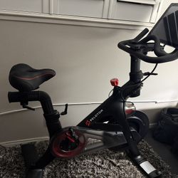 Peloton Bike