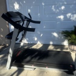 Treadmill 
