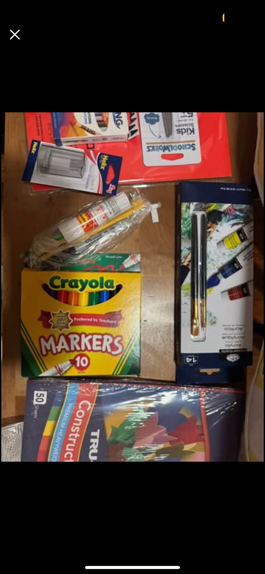 Art supplies & Carry Zip Up —BRAND NEW**