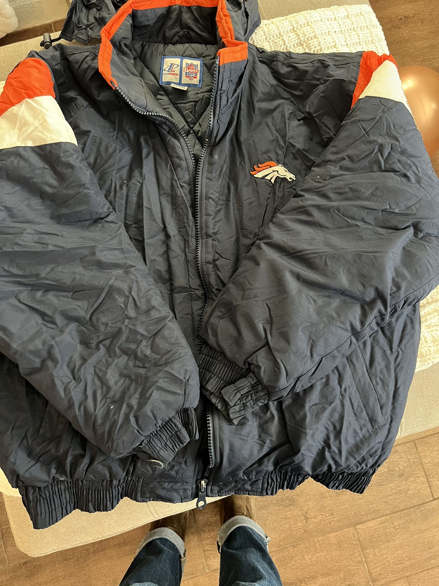 Broncos Jacket XL