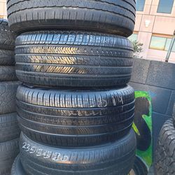 Two used 265/50/19 Run flat