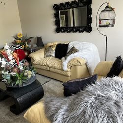 2 Lemon Yellow Love Seats Sofas Custom Made Excellent Condition 