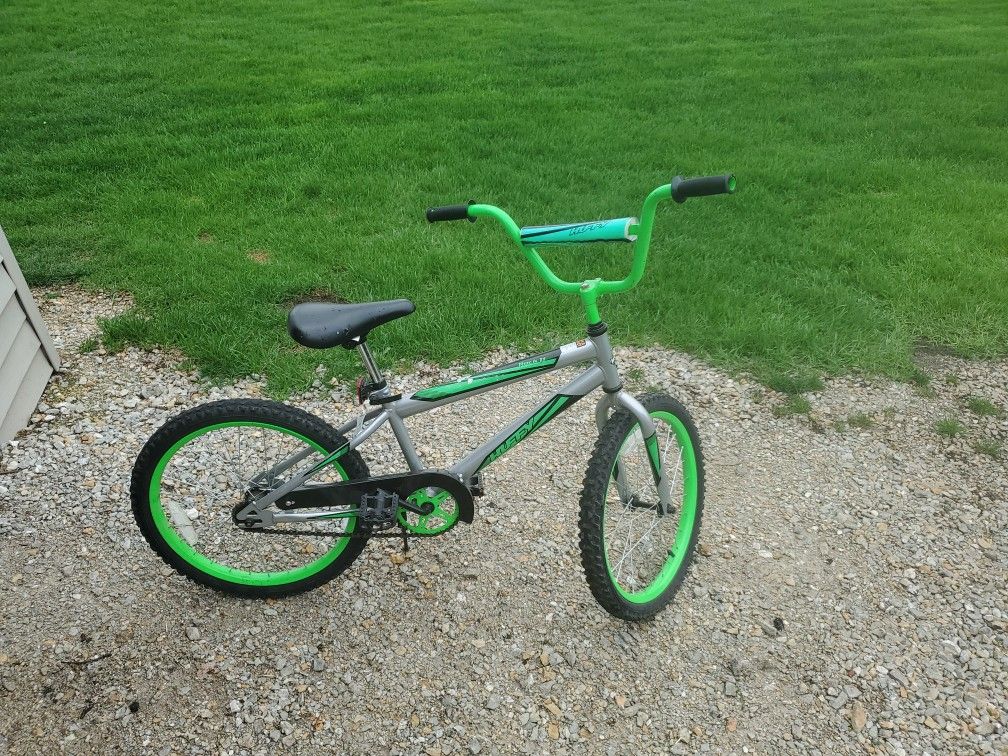 20" Boys Huffy Bike