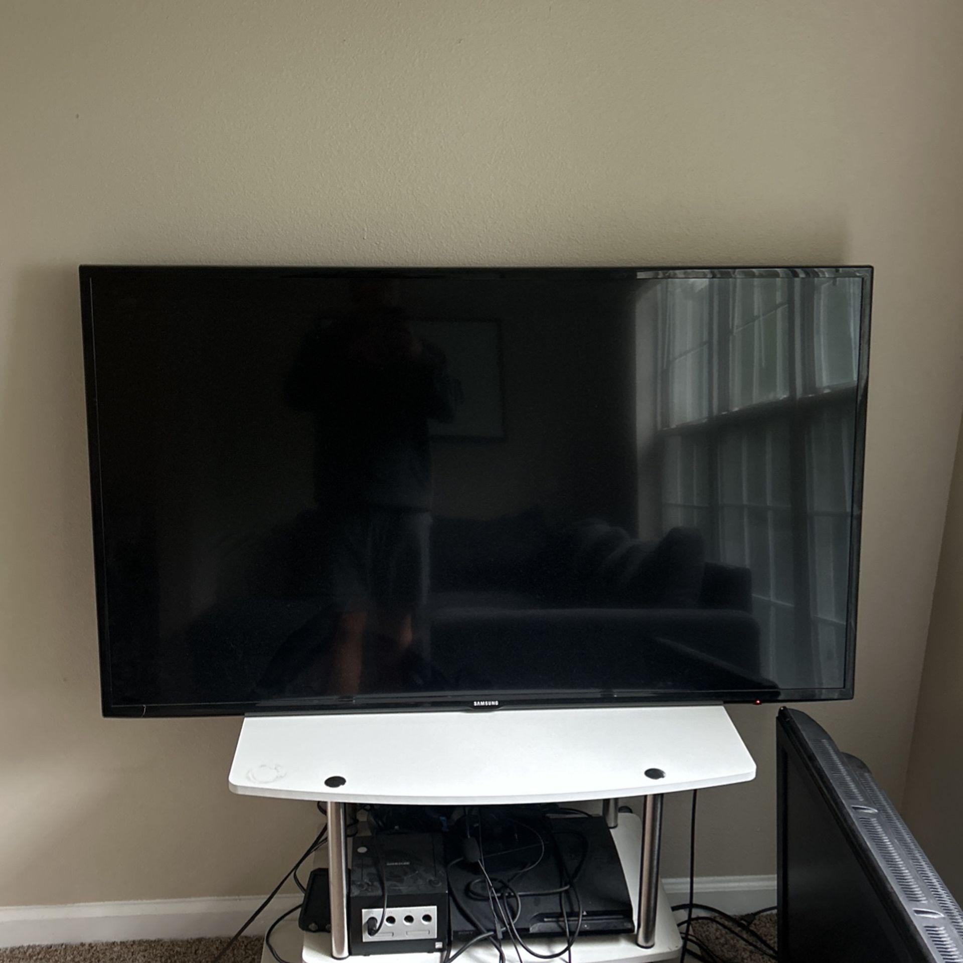 SAMSUNG TV