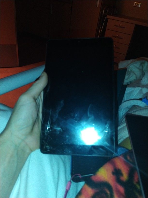 3 Kinds Of Tablet Can Be For Parts Or Fixed