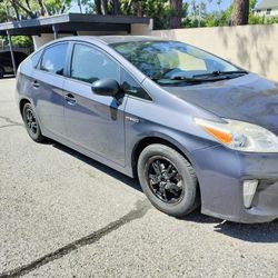 Toyota Prius 2015
