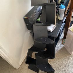 2 Corner Floating Shelves