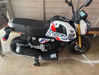 Kids grom 12v motorcycle