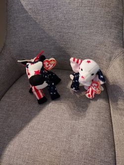 BEANIE BABIES. ELEPHANT AND THE DONKEY  RIGHTY AND  LEFTY $40.00.    Y