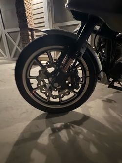 Harley Davidson dyna superglide