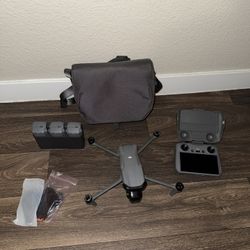 DJI Mavic Air 3 With Smart Controller + Accessories. 