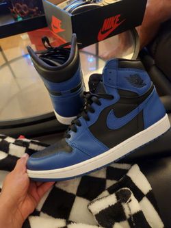 Nike Air Jordan 1 Retro High OG "Dark Marina Blue"
