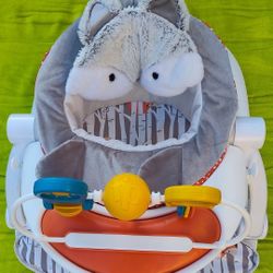 Baby Seat And 2 Chairs For The Bath 6 Months+