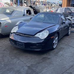 99-04 Porsche 911 Carrera 4 PARTOUT 996