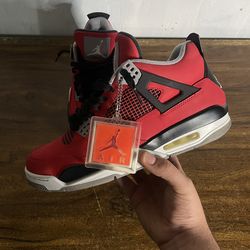 Toro 4s