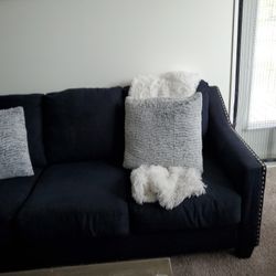 Nice Navy Blue Sofa 80x38 Serious Buyers Only PLEASE 