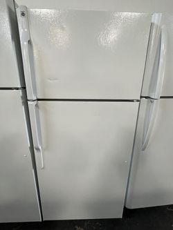 Refrigerator GE 30”