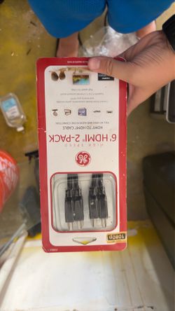 HDMI cords    6’     2 pack