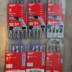 Milwaukee
MX4 4-Cutter/ Shockwave Hammer Drill Combo 