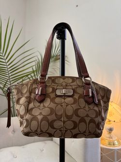 Coach bag set