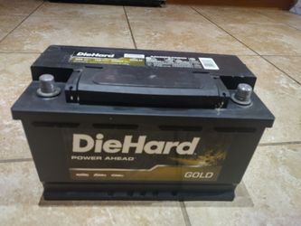 Group H7-49 battery, 800 Ampers, Diehard Gold Made 11/2024. $110 cash.