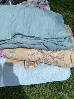 Queen Blankets