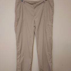 COLUMBIA Womens 16 Convertible Roll-Up Omni-Shade Tan Khaki Cargo Pants