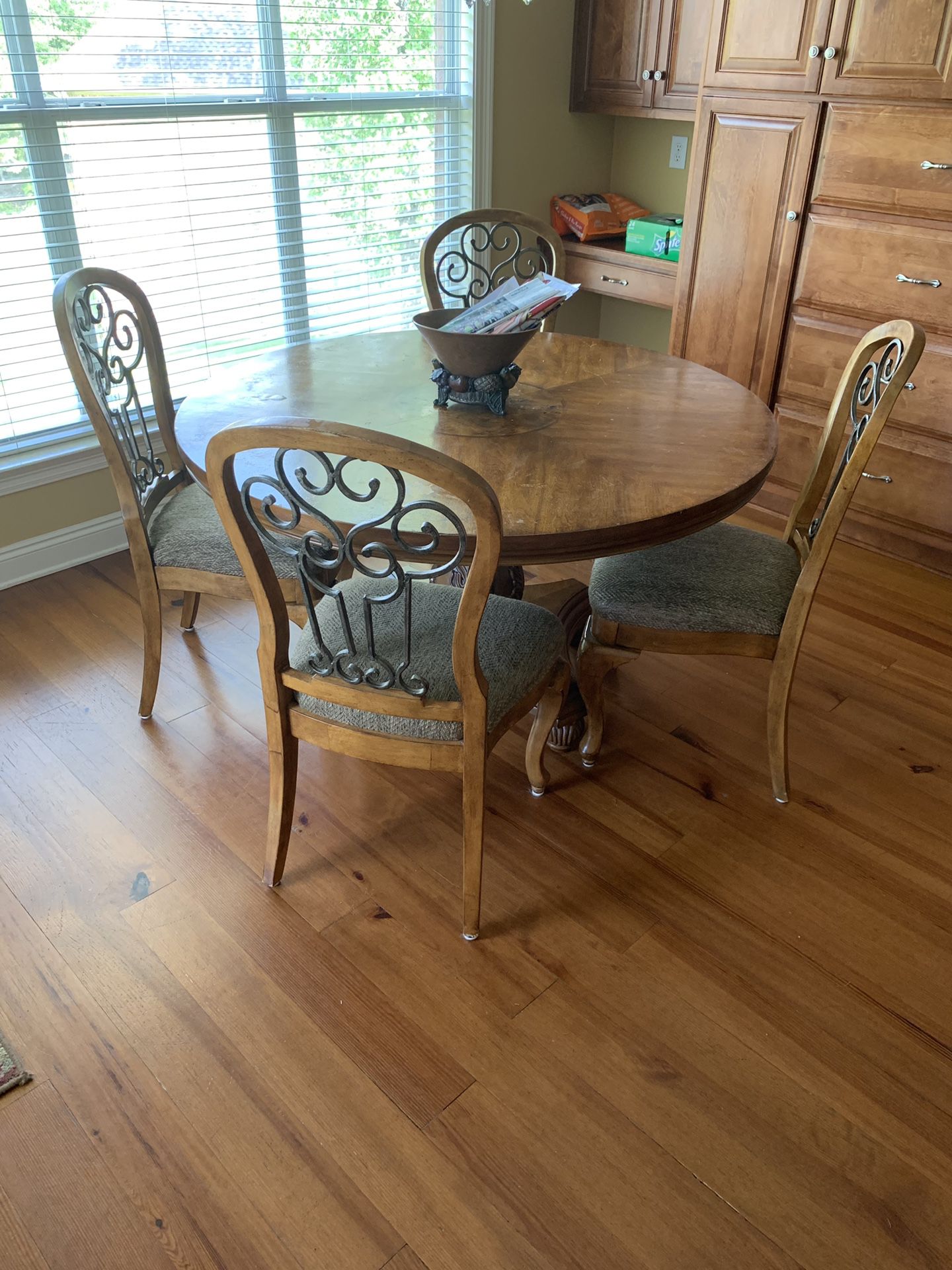 Solid Wood 4 foot Round Breakfast Table with Four chairs and 2 piece Wine Hutch