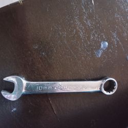 Husky 10 mm 12PT Combination Stubby Wrench