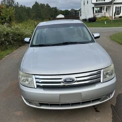 2009 Ford Taurus