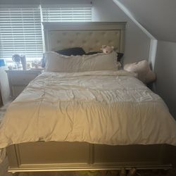 Queen bed with low profile box spring