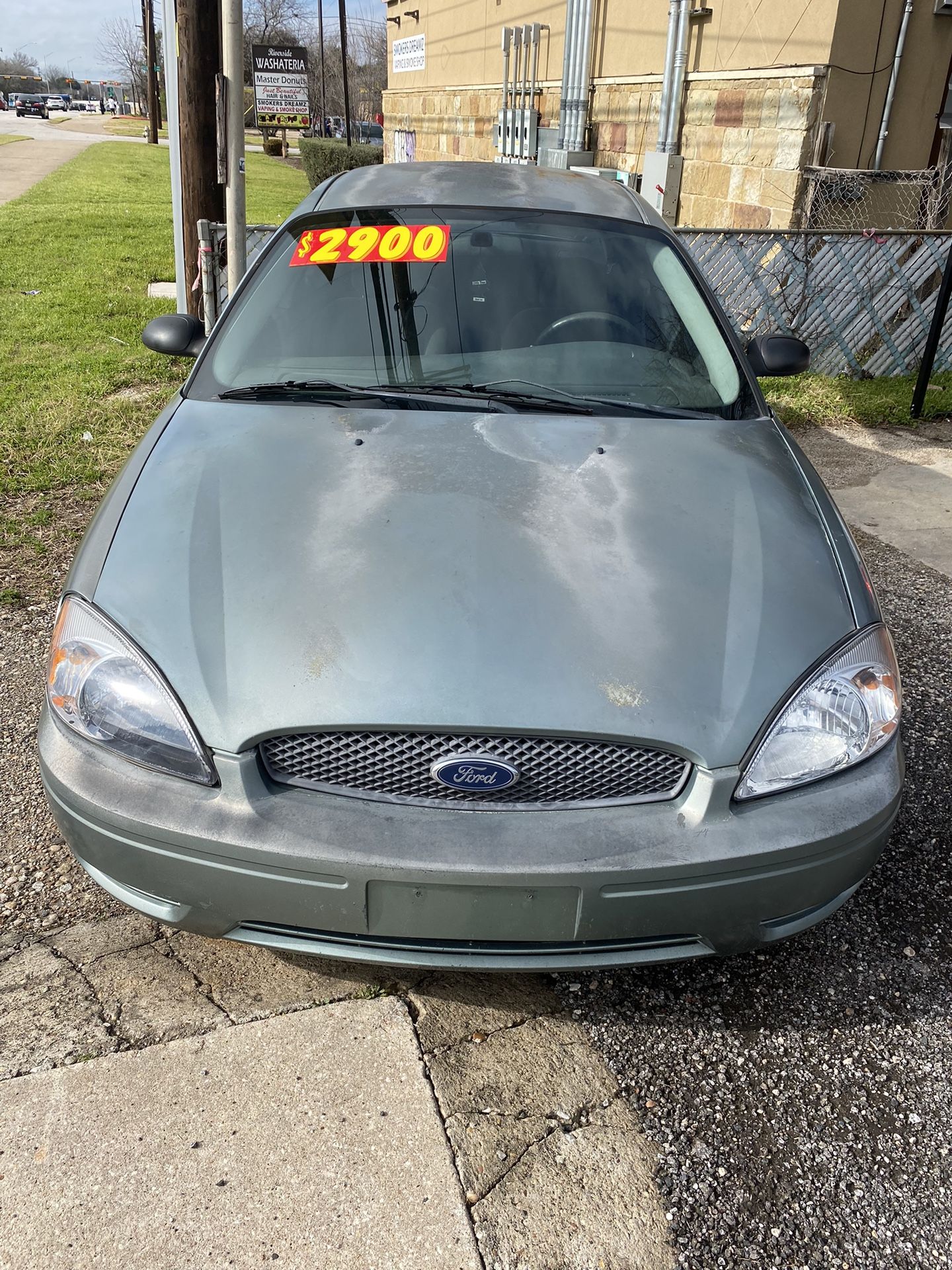 2006 Ford Taurus