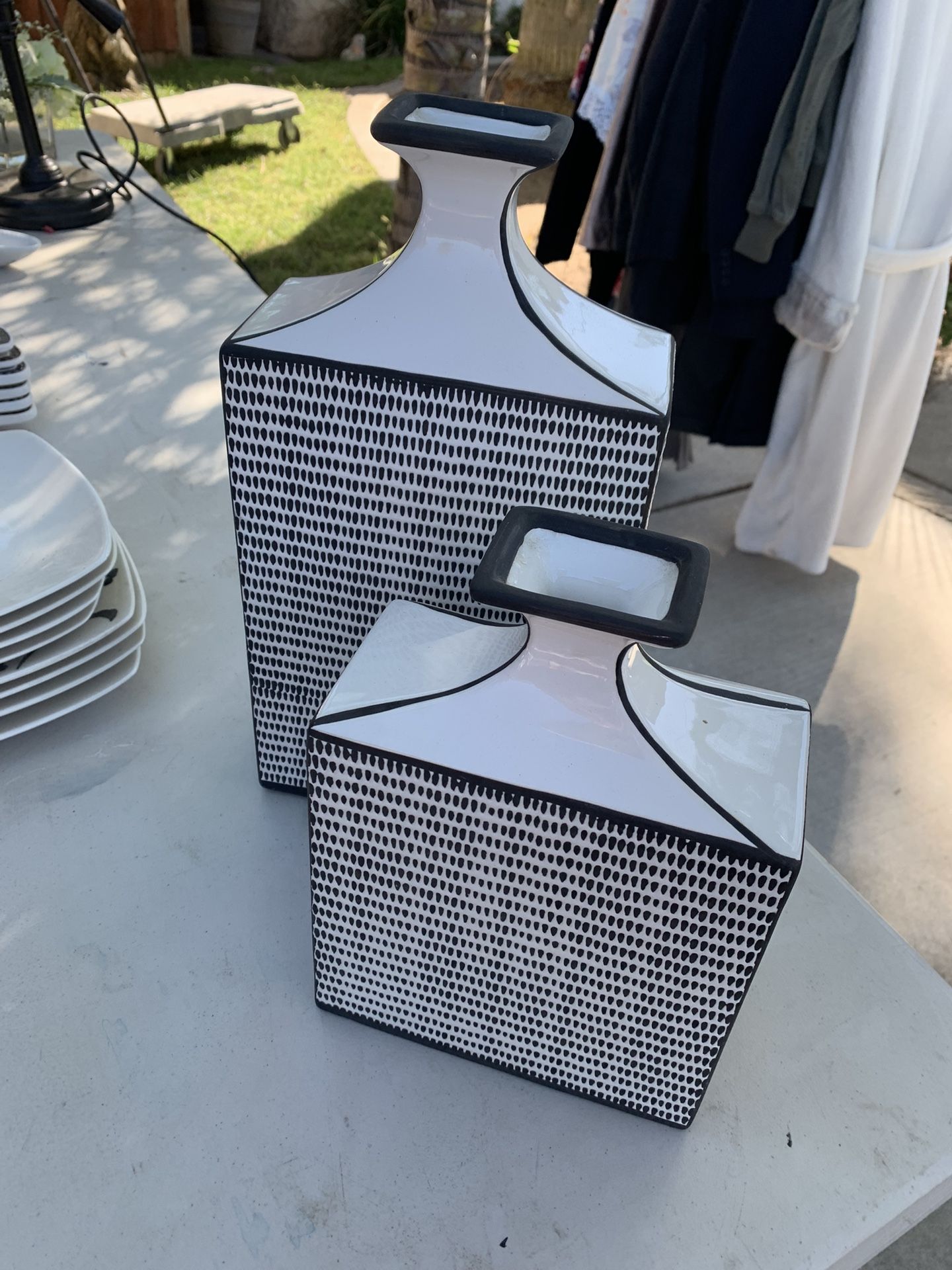 Decor / Flower Vase /