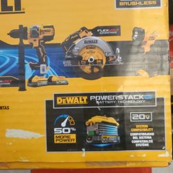 20V MAX Lithium-Ion Cordless 3-Tool Combo Kit with 5.0 Ah Battery and 1.7 Ah Battery
(826)