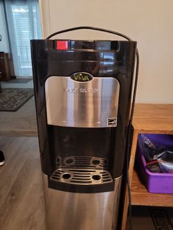 Viva self clean cold and hot water dispenser