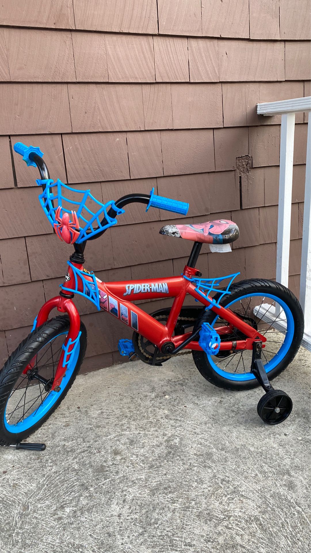 Spider kid’s bike size 16 condition good working good