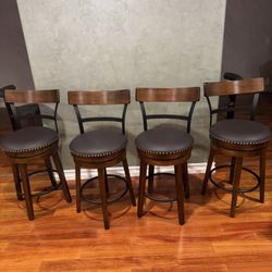 Bar Stools 