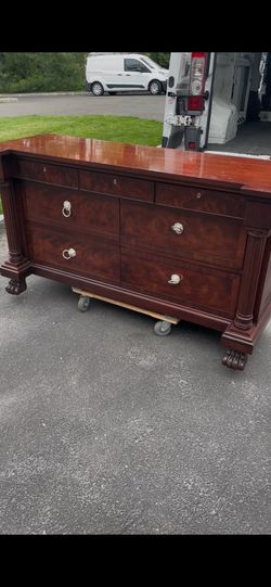Ralph Lauren dresser