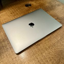 2019 MacBook (Like New)